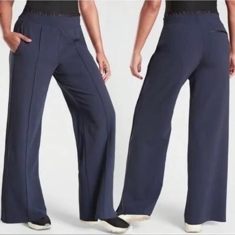 UEC ATHLETA Metropolis Wide Leg Pants Ankle Zip Navy SZ 6 Athleisure Office